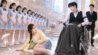 Le PDG handicapé vire 999 belles bonnes, mais choisit la pauvre fille et l'épouse !