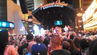 Joe Nichols - It Ain&#39;t No Crime (Fremont Street)