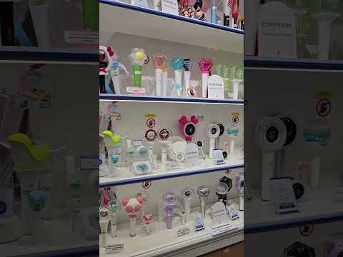 which ur fav? so many kpop lightsticks!!!🤩#blackpink #enhypen #gidle #aespa