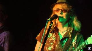 Debbie Davies : Love The Game