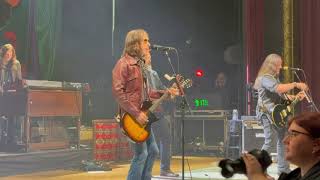 Blackberry Smoke Workin’ For A Workin’ Man