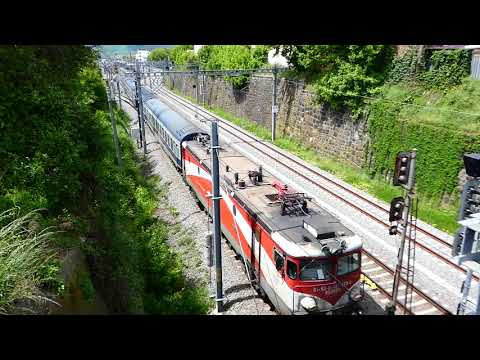Mediaş: IR 1746 train (Cluj Napoca – Bucureşti Nord). Locomotive nr. 477-773-2