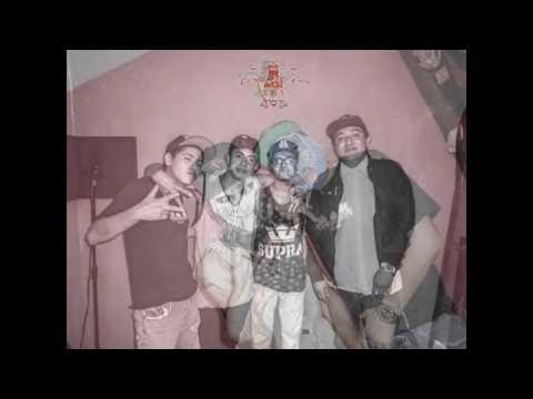 De esquina a esquina - Crooner & Kroxter feat. Snacko & Ozlokoner [prod. Bearded skull]