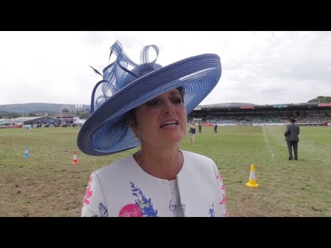 Kelly Wainwright Beirniad Adran B | Kelly Wainwright Section B Judge