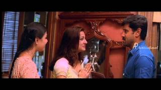 Kadhal Sadugudu - Priyanka teases Vikram