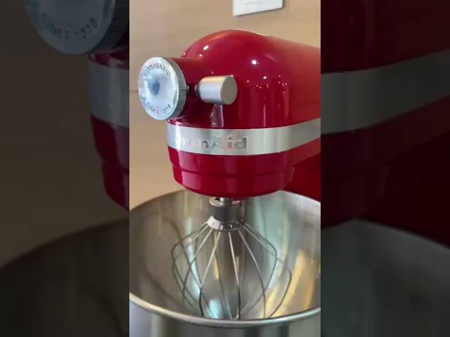 Vídeo relacionado con KitchenAid HEAVY DUTY BATIDORA AMASADORA CON BOL ELEVABLE DE 6,6L - BLANCO 5KSM70JPXEWH