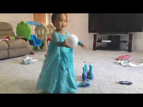 Princess Skyler as Elsa! Playing Frozen Bowling Set!