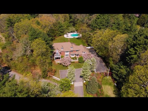 48 Ayrshire Lane, Concord MA - Beautiful Colonial Home for Sale in Esteemed Concord Neighborhood