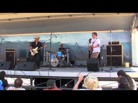 MARTIN  CILIA  ROCKS   SURF  CITY