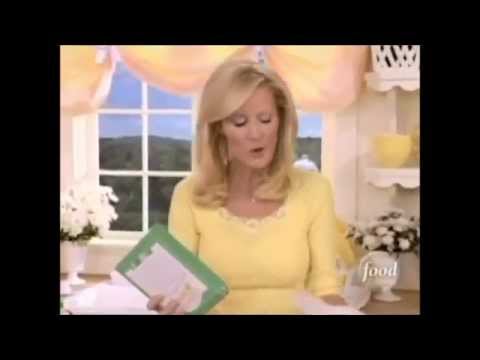 Sandra Lee Does What She Has to Do