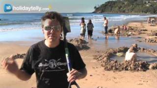preview picture of video 'Car Hire New Zealand: Hot Water Beach, Coromandel'