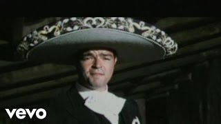 Escandalera Music Video