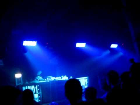 19.02.2010 - LET IT ROLL @ Audio