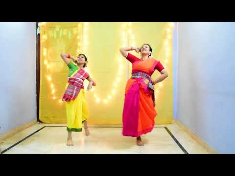 Kalo Jole Kuchla Tole Dublo Sonaton | Jhumur Dance | Mother & Daughter | Tanusree and Adrija