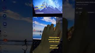 Menggunakan Microsoft Wireless Display Adapter (Duplicate Screen)