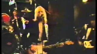 Tom Petty &amp; The Heartbreakers - surrender (1/11)1977 Live