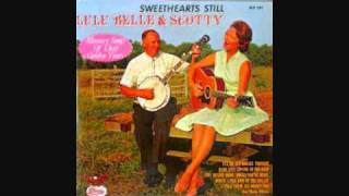 Lulu Belle and Scotty - Blue Eyes Crying In The Rain (c.1965).
