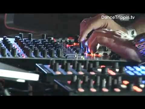 UMEK --ElectrocityLubiazMonastaryPoland-- Twitter Me @FollowEmmaB