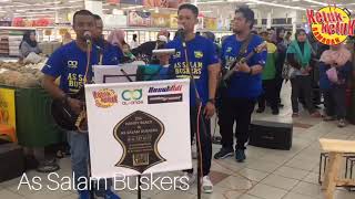 Download lagu Bukalah Hatimu- zarul umbrella ft Assalam buskers Live mp3 Download lagu Bukalah Hatimu- zarul umbrella ft Assalam buskers Live mp3