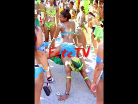 download lagu mp3 mp4 Byron Lee Dollar Wine, download lagu Byron Lee Dollar Wine gratis, unduh video klip Byron Lee Dollar Wine