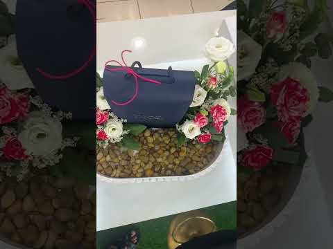 #freshflowerdesigns #freshflowerarrangement