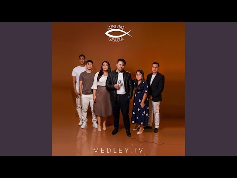 Medley 4: Que No Se Apague El Fuego / Mi Gigante / El Lirio De Los Valles (feat. Exequiel...