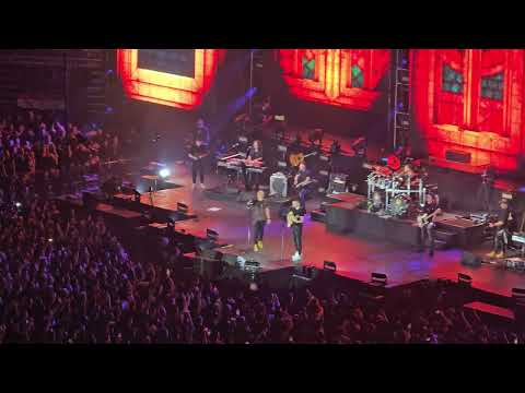 Marko Perković Thompson - Nek pada ft Božja pobjeda Arena Zagreb 27.12.2025