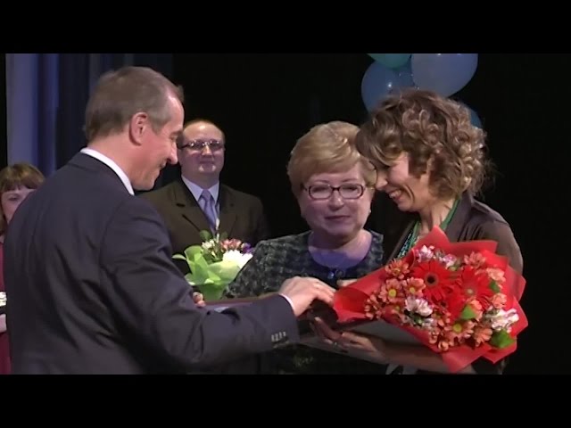 Губернатор наградил ангарских педагогов