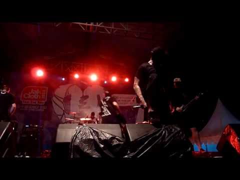 DAYWALKER - MUTINY (Live at JakCloth 2013)
