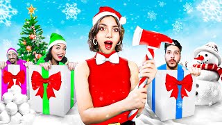 تحدي لعبة غميضة بصناديق الكريسمس????????????