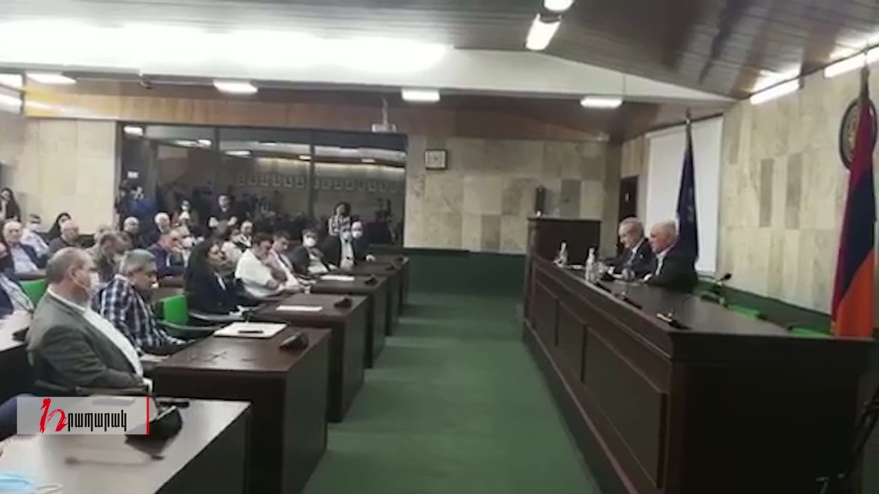 Վիճաբանություն նախարարի մասնակցությամբ