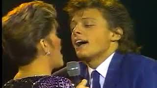 Luis Miguel y Rocío Banquells 🇲🇽 No Me Puedo Escapar De Ti