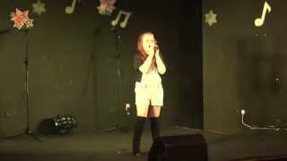 Lizzie-Beth covers Skater Boy by Avril Lavigne
