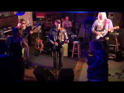 Renegade Rail - Back Road Tour - Nashville Sting, Moonshine