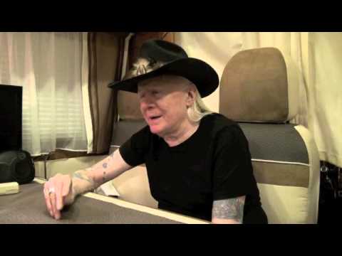 INTERVIEW WITH JOHNNY WINTER BY ROCKNLIVE PRODUCTION