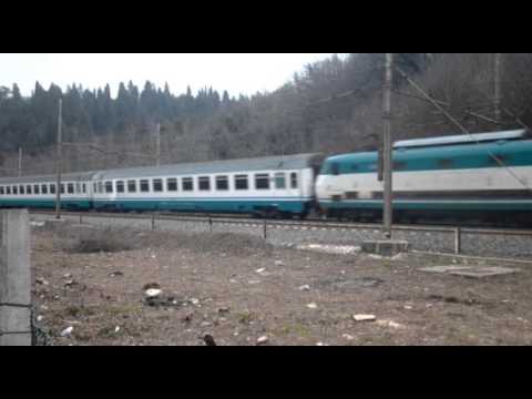 Treni domenicali in stazione a Vaiano e in linea (17 marzo 2013)