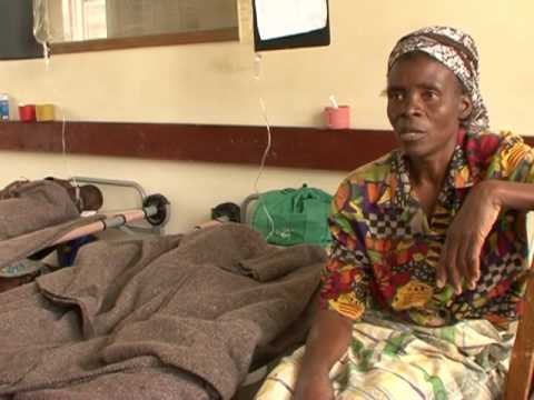 UNICEF: Exec. Director Ann M. Veneman in Zimbabwe