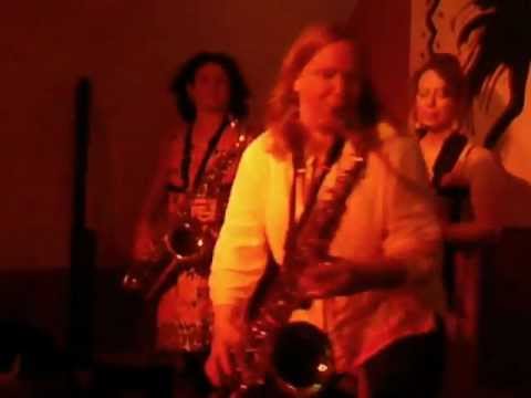 Tiptons Sax Quartet & Drums live in Smaragd