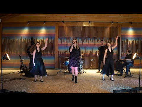 ShowCase Carla Blondie - Água Mole, Pedra Dura