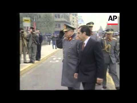 CHILE: SANTIAGO: MILITARY CEREMONY