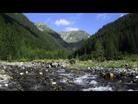 Trupa CALEnDAR - Un munte aşternut (cantece de munte)