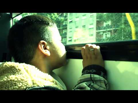 Viajando y cantando con Alan Garvey (Corto)