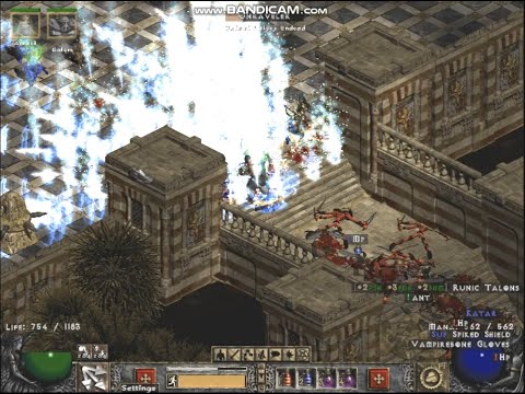 Project Diablo 2 Season 6 - Bosses/T3 map with Strafe + Sanctuary + Iron Golem Paladin
