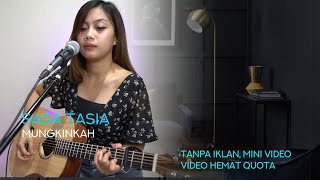 Download lagu MUNGKINKAH - STINKY LIVE ACOUSTIC (COVER BY SASA TASIA) video kecil non HD mp3 Download lagu MUNGKINKAH - STINKY LIVE ACOUSTIC (COVER BY SASA TASIA) video kecil non HD mp3