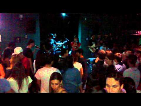 Torn - BANDA: Nirvana