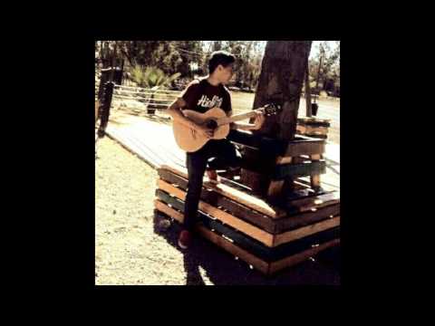 Esta Erida  : Victor gomes ft Simer lf