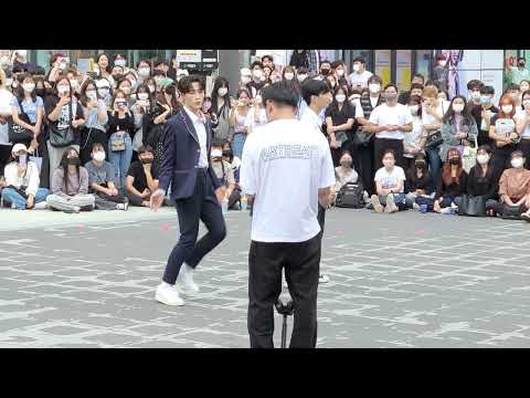 2022.09.03/AB 여기서요?/ASTOR 문빈 & 산하 - WHO/신촌스타광장/동선맞추는 리허셜