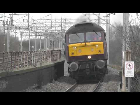 (HD) WCRCs 47786 + 57601 + 12 Coaches & 47237 Storm Through Tamworth Working 5Z43 - 12/3/13