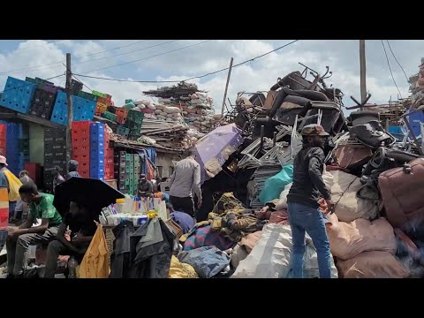 Addis Ababa,  Ethiopia - Mercato, (a Crazy Market)