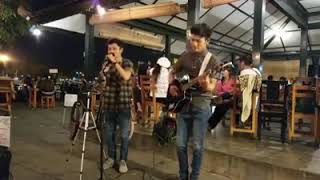Download lagu Cowok ganteng main gitar..buat baper mp3